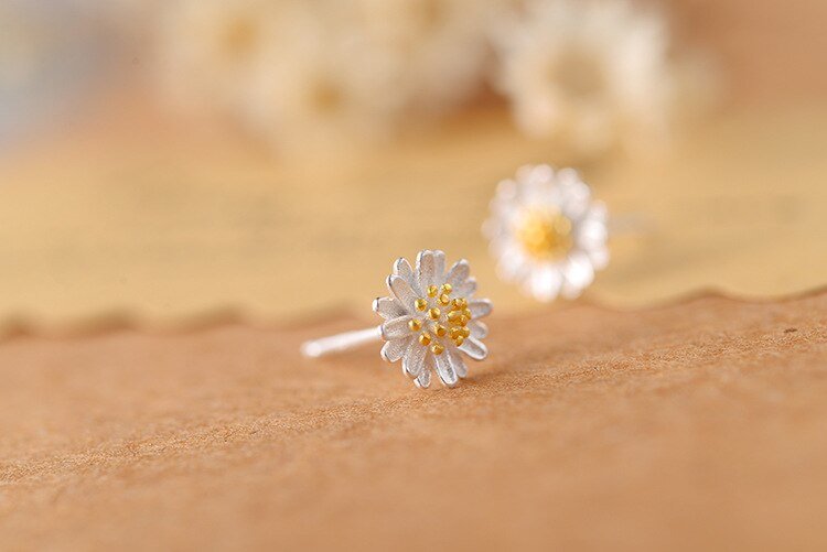 Daisy Earrings - Charmsey