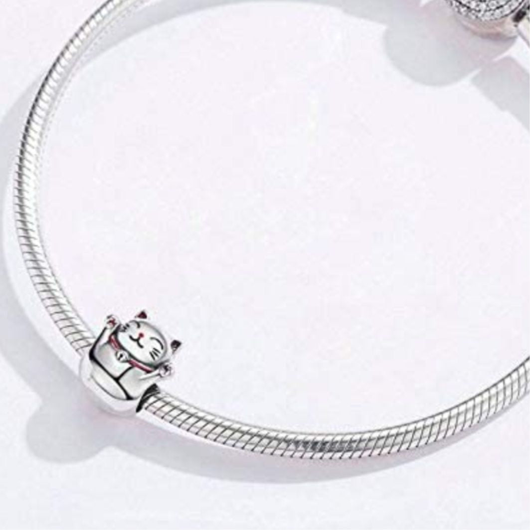 Lucky Cat Charm